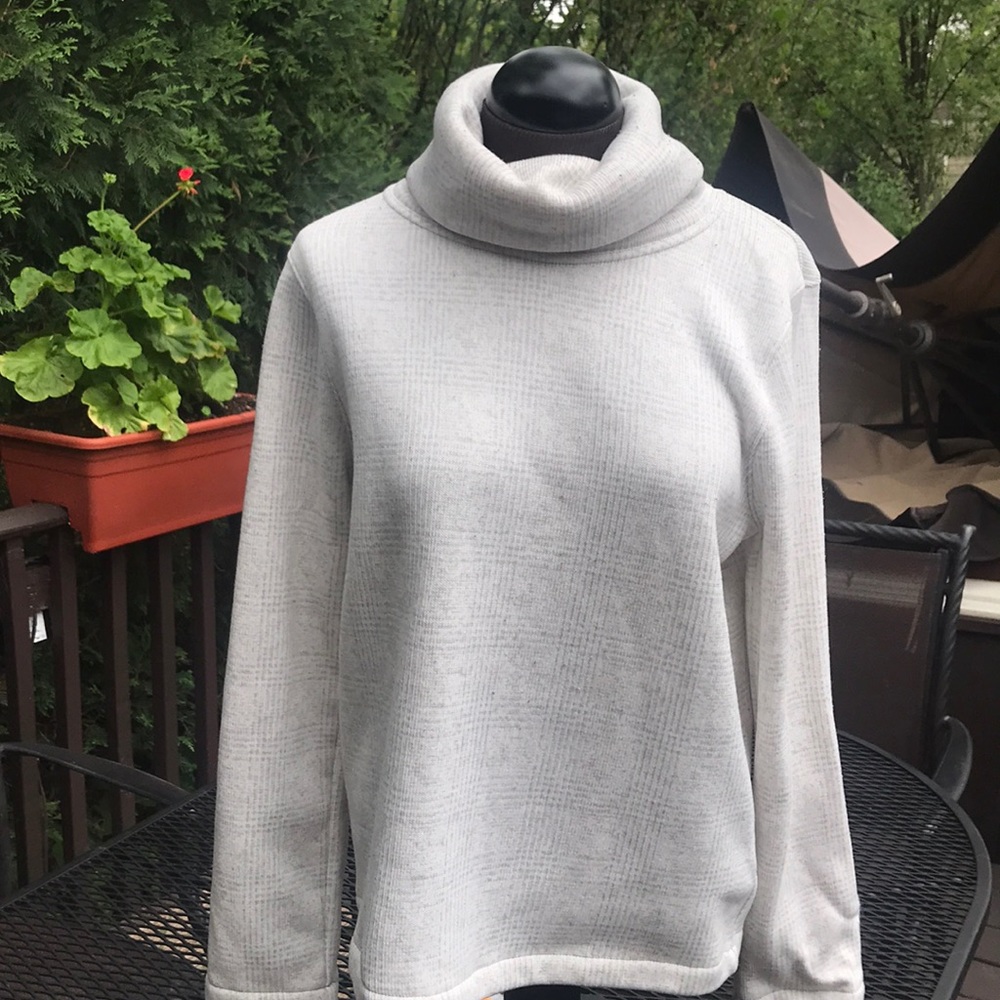 J Crew  Mercantile sweatshirt turtle neck